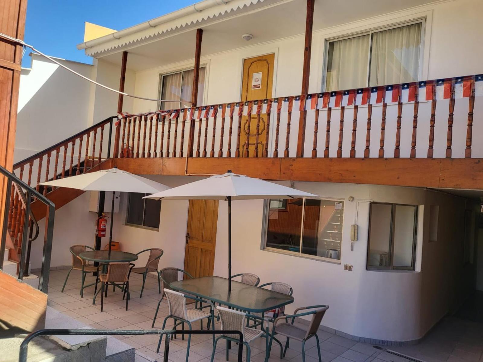 Hostal Aleja Кальдера Екстер'єр фото